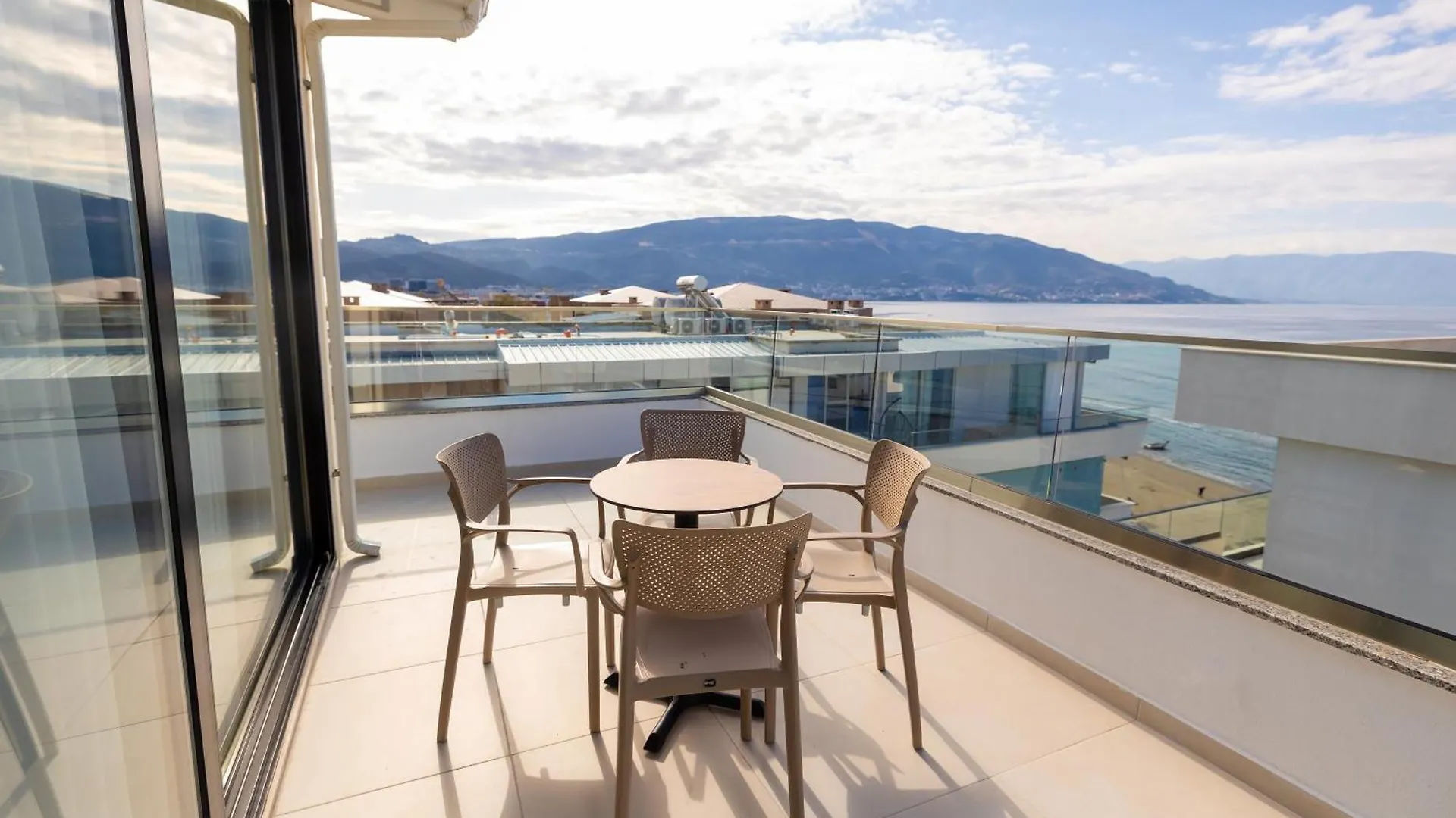 Sea & Sand Vlore