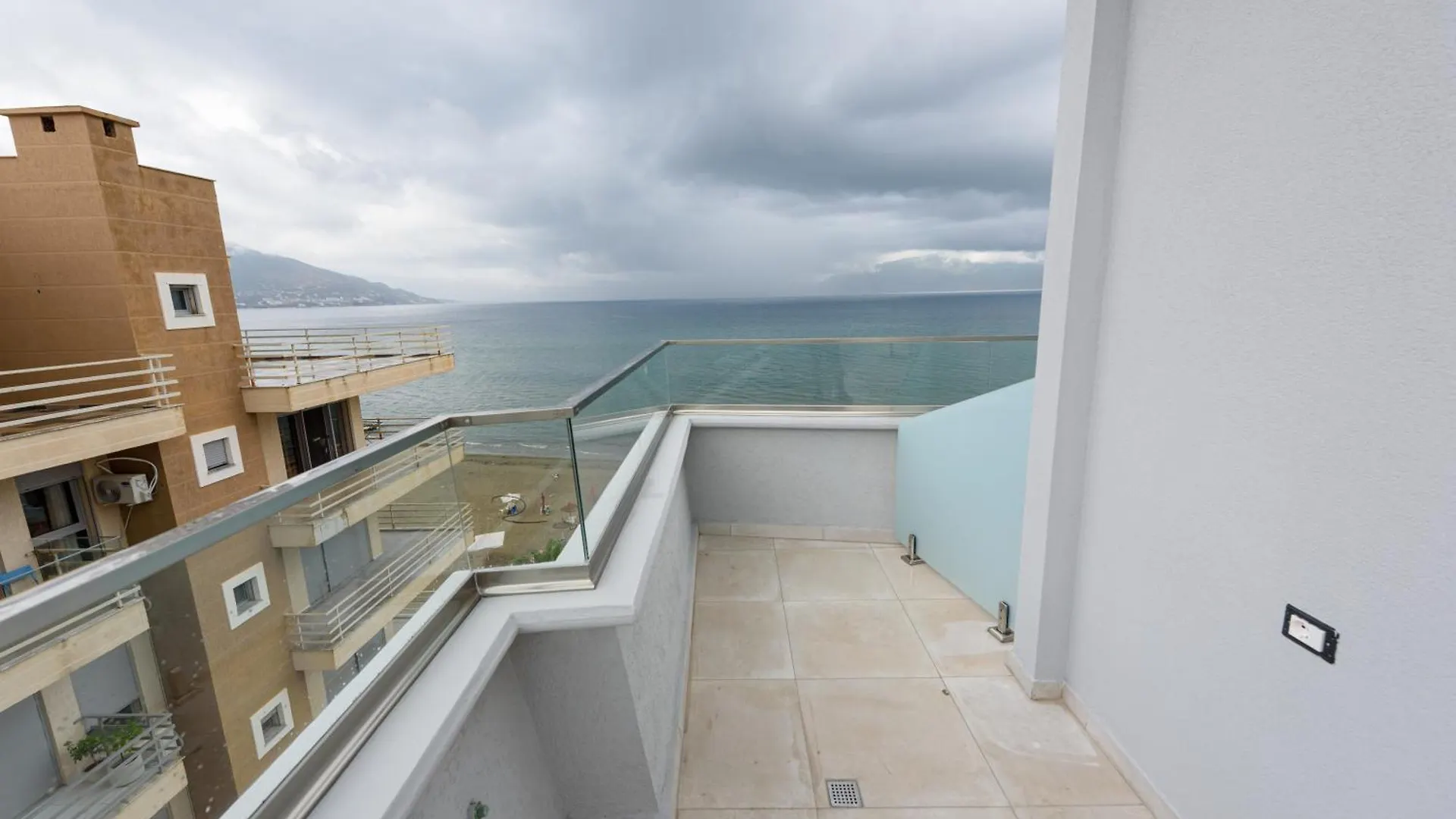 Sea & Sand Vlorë 阿尔巴尼亚